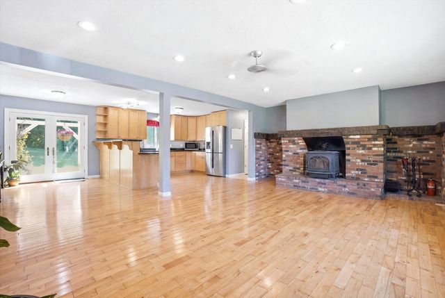 32 Buckingham Place, Lebanon, NH 03766