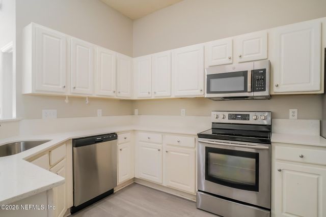 177 SOUTHERN GROVE Drive, St. Johns, FL 32259