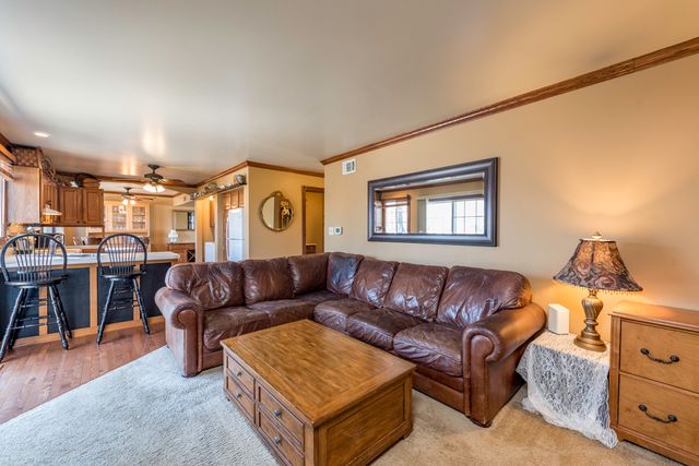 3831 Pine Avenue, Beach Park, IL 60099