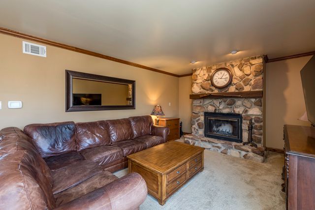 3831 Pine Avenue, Beach Park, IL 60099