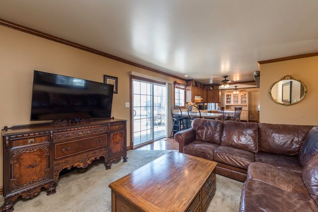 3831 Pine Avenue, Beach Park, IL 60099