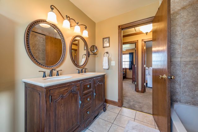 3831 Pine Avenue, Beach Park, IL 60099