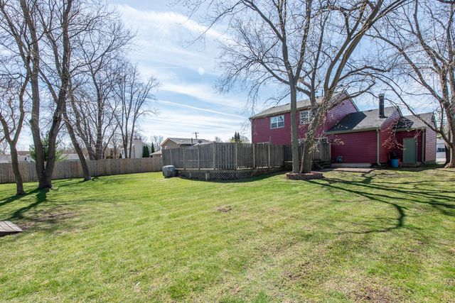 3831 Pine Avenue, Beach Park, IL 60099