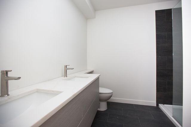 2445 N Lincoln Avenue 3R, Chicago, IL 60614