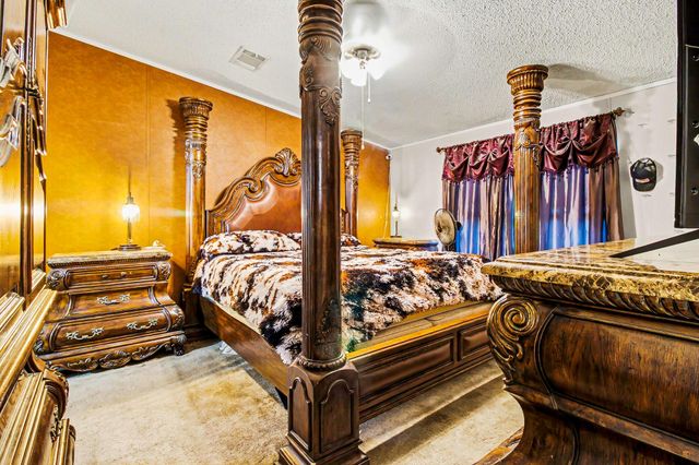 489 Cedar Valley Road, Livingston, TX 77351