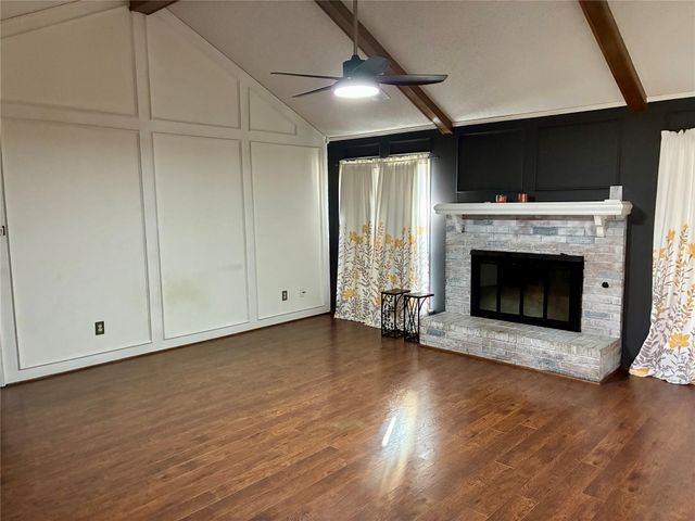 2405 Country Valley Road, Garland, TX 75041