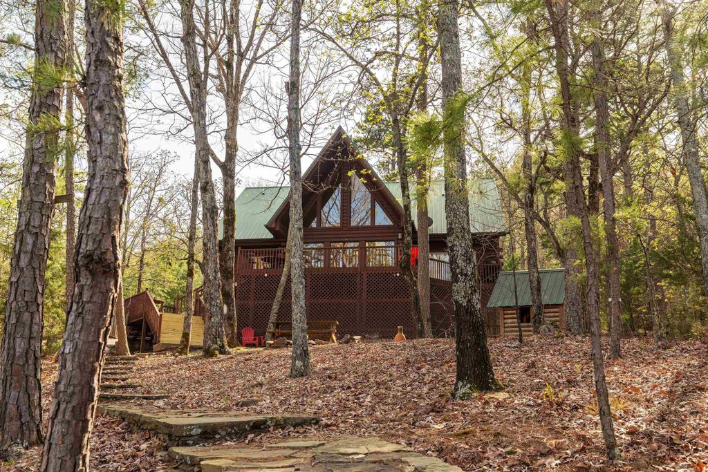 194 Lake Point Drive, Quitman, AR 72131