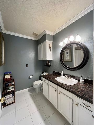 3200 W Britton Road 270, Oklahoma City, OK 73120