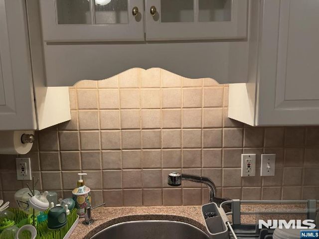 88 Vreeland Road, West Milford, NJ 07480