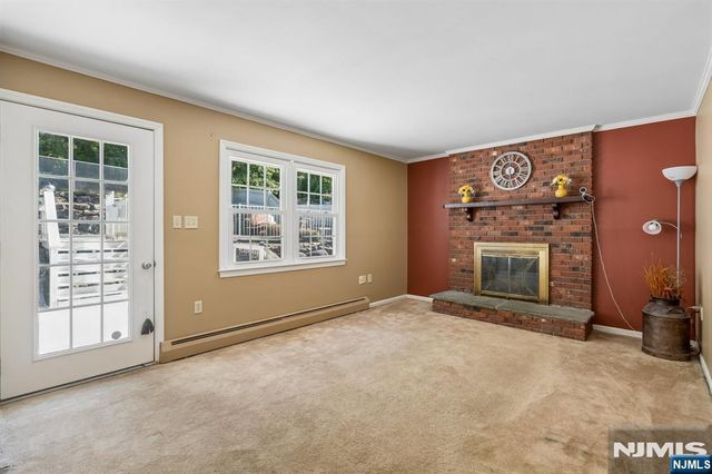 88 Vreeland Road, West Milford, NJ 07480