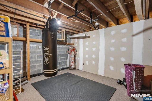 88 Vreeland Road, West Milford, NJ 07480