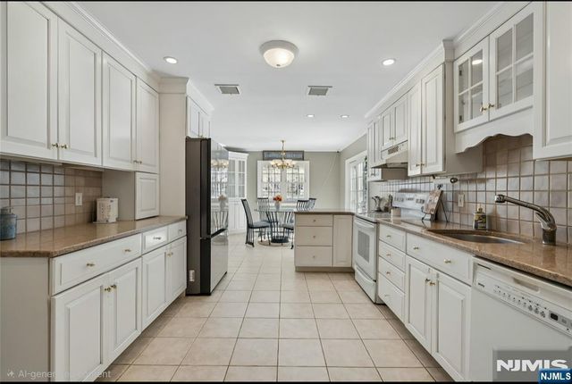 88 Vreeland Road, West Milford, NJ 07480