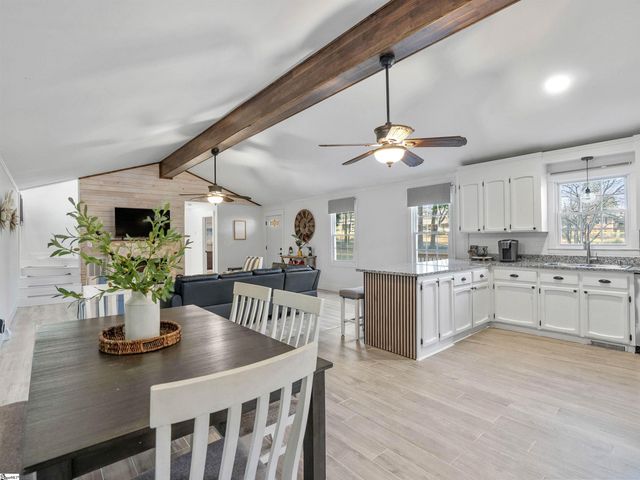 220 Pleasant Drive, Greenville, SC 29651