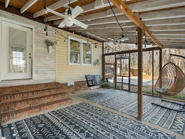 220 Pleasant Drive, Greenville, SC 29651