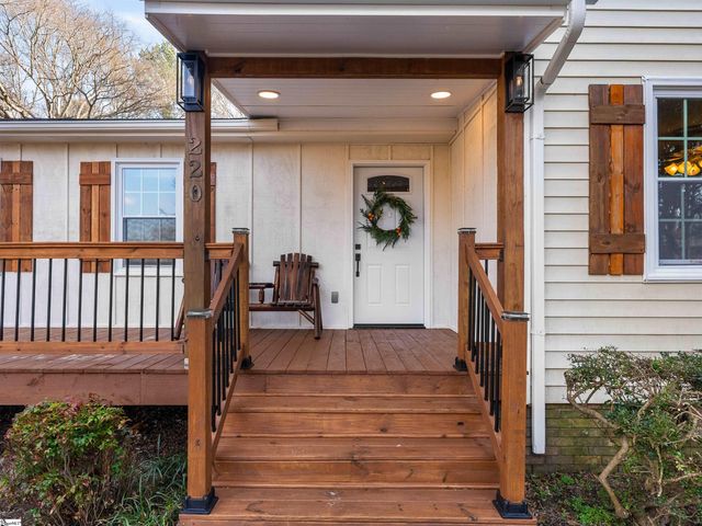 220 Pleasant Drive, Greenville, SC 29651