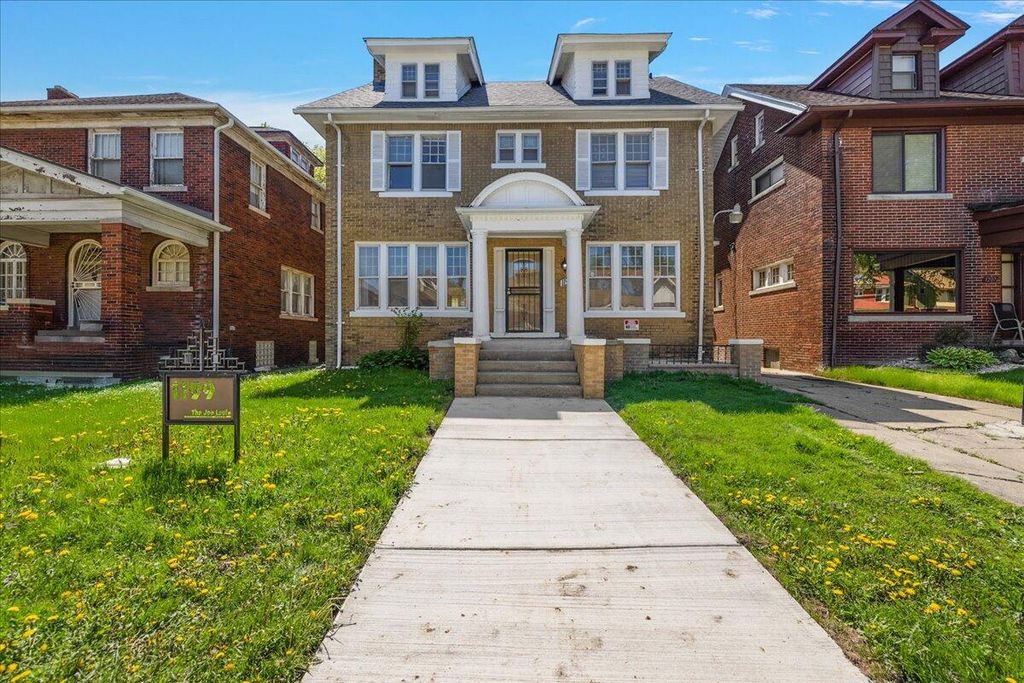 1199 Atkinson Street, Detroit City, MI 48202