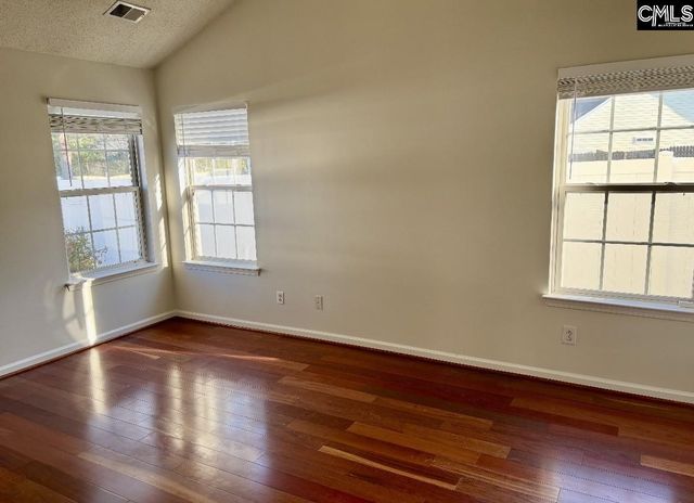 105 Loskin Lane, Lexington, SC 29073