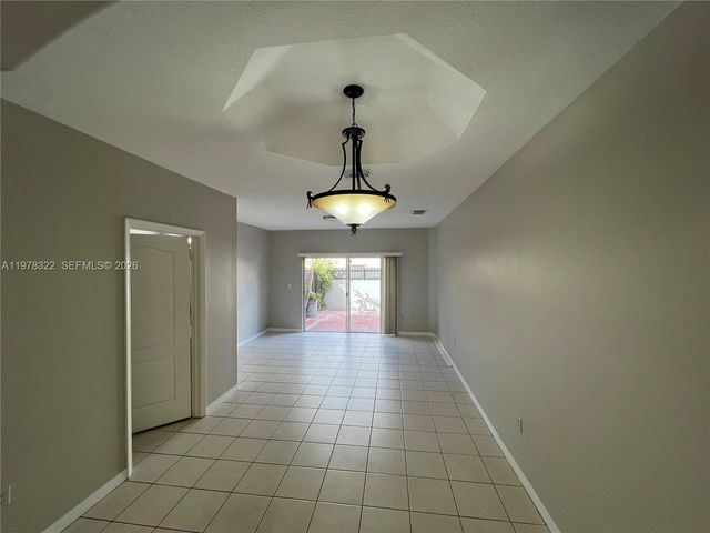 110 SW 109th Ave 15, Sweetwater, FL 33174