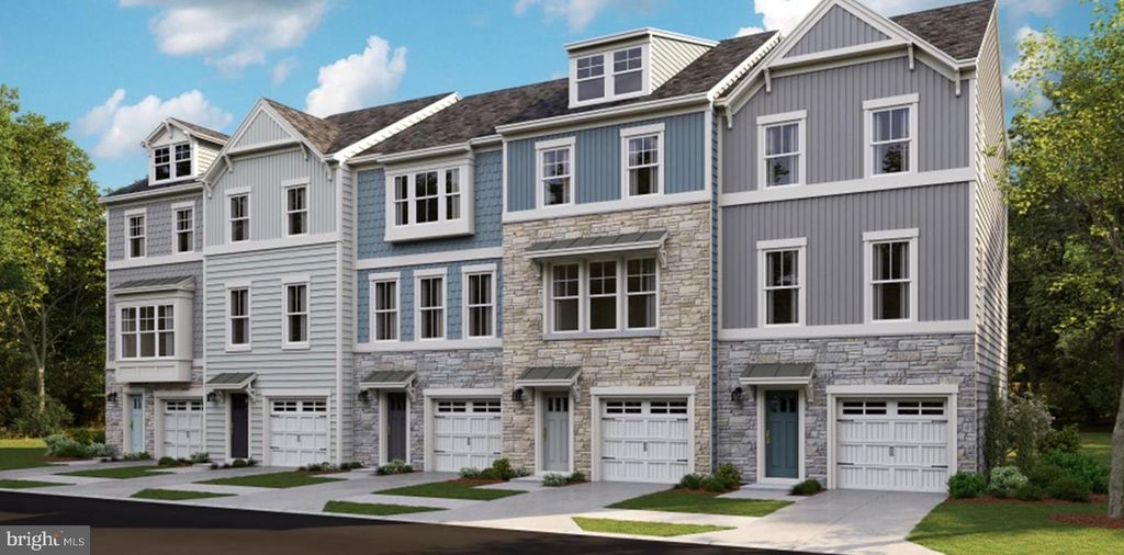 10789 COSMIC PL, La Plata, MD 20646