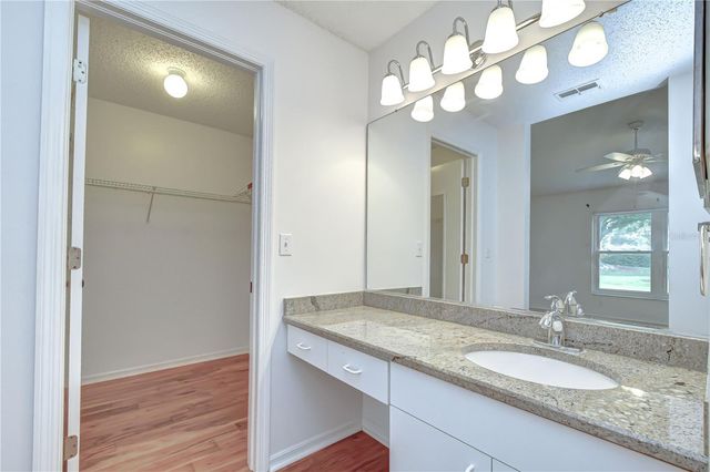 818 MCCALLISTER AVENUE, Sun City Center, FL 33573