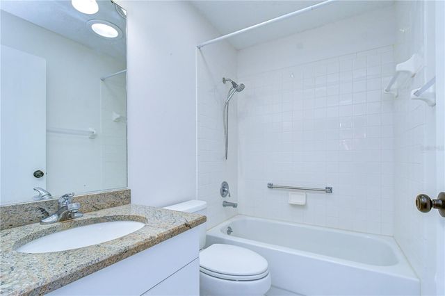 818 MCCALLISTER AVENUE, Sun City Center, FL 33573