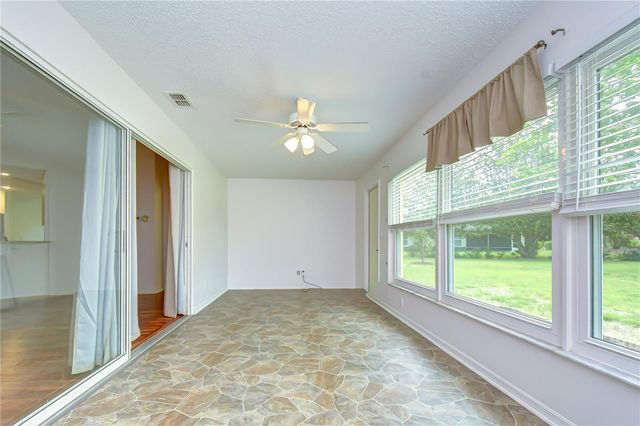 818 MCCALLISTER AVENUE, Sun City Center, FL 33573
