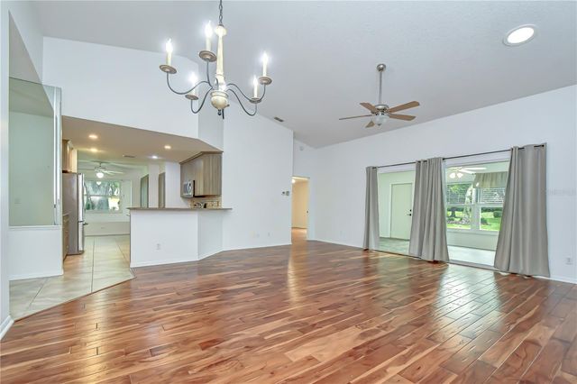 818 MCCALLISTER AVENUE, Sun City Center, FL 33573
