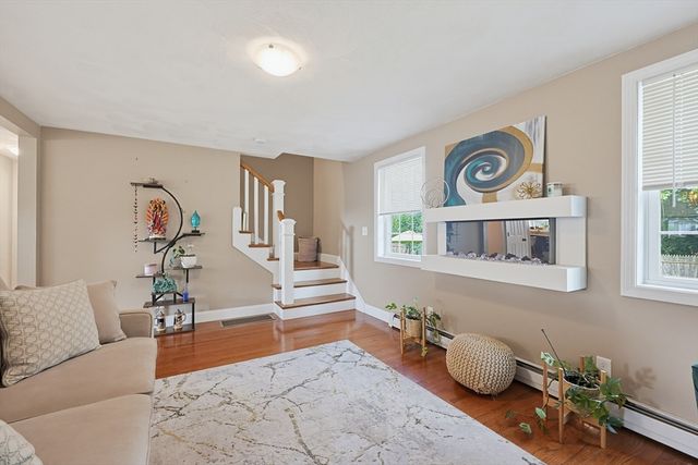 7 Alma Ter, Peabody, MA 01960