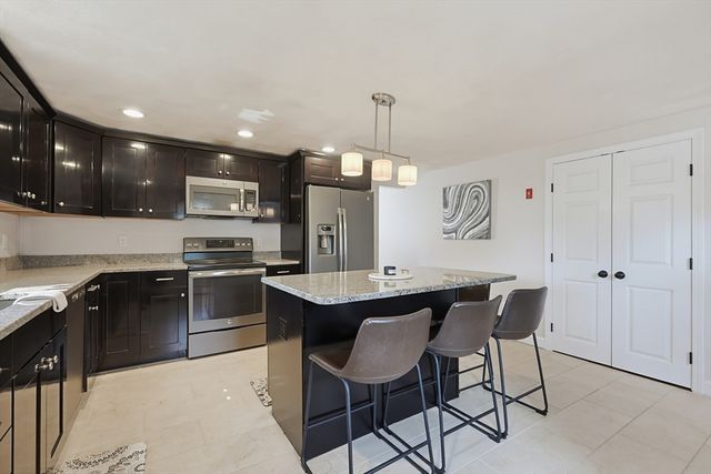 7 Alma Ter, Peabody, MA 01960