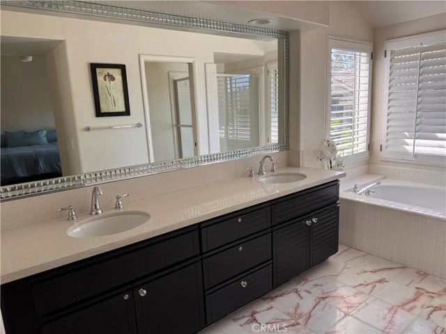 147 Encantado, Rancho Santa Margarita, CA 92688
