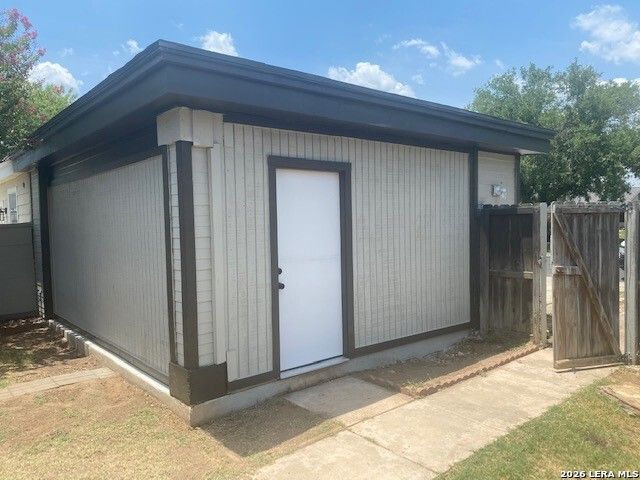 6850 MAPLE SPRINGS ST, San Antonio, TX 78249