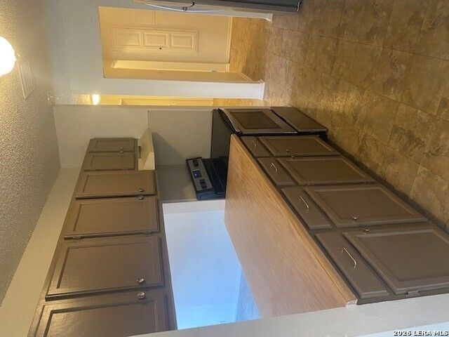 6850 MAPLE SPRINGS ST, San Antonio, TX 78249