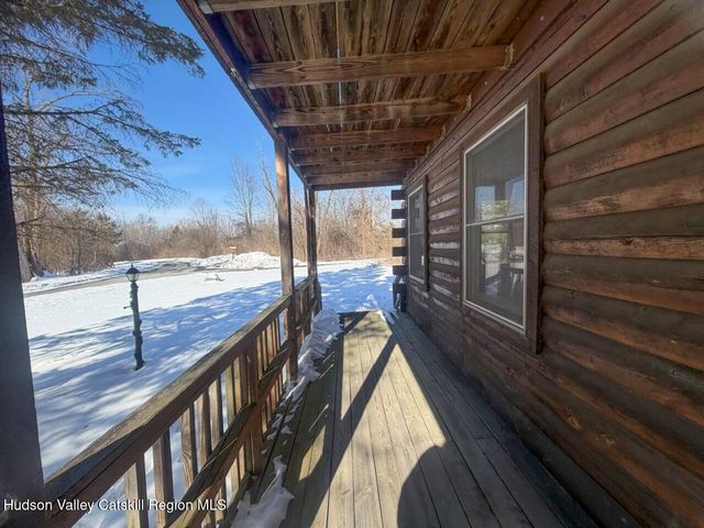 128 Debbie Drive, Athens, NY 12015