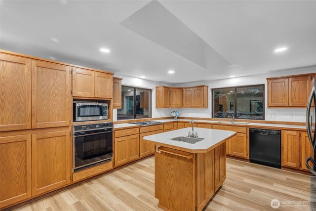 7516 176th Street SW, Stanwood, WA 98292