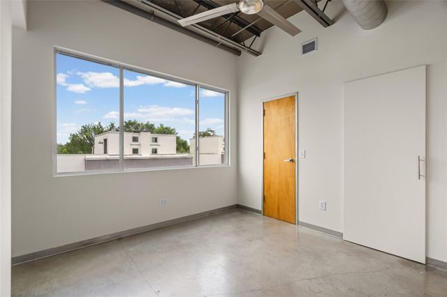 4801 S Congress Ave N2, Austin, TX 78745