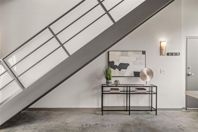 4801 S Congress Ave N2, Austin, TX 78745