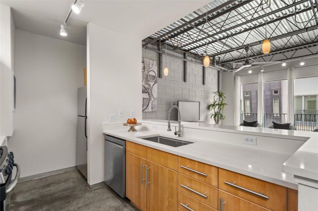 4801 S Congress Ave N2, Austin, TX 78745
