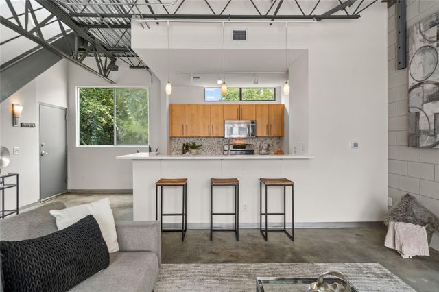 4801 S Congress Ave N2, Austin, TX 78745