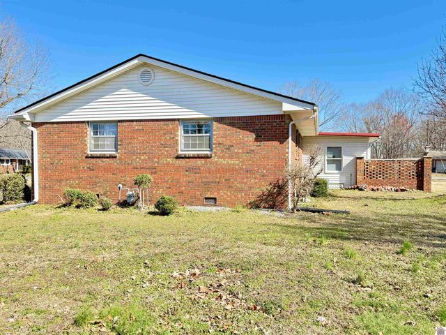 6815 Greenfield Drive 1 in Block D, Paducah, KY 42025