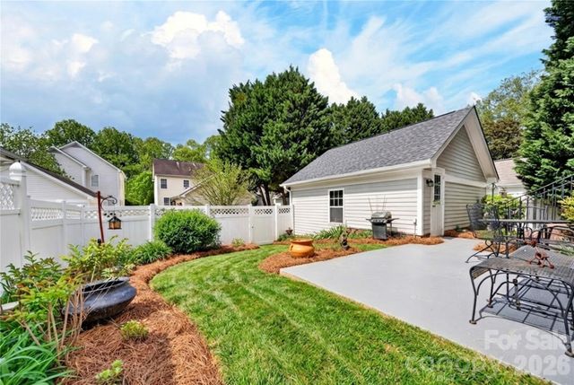 15817 Trenton Place Road, Huntersville, NC 28078