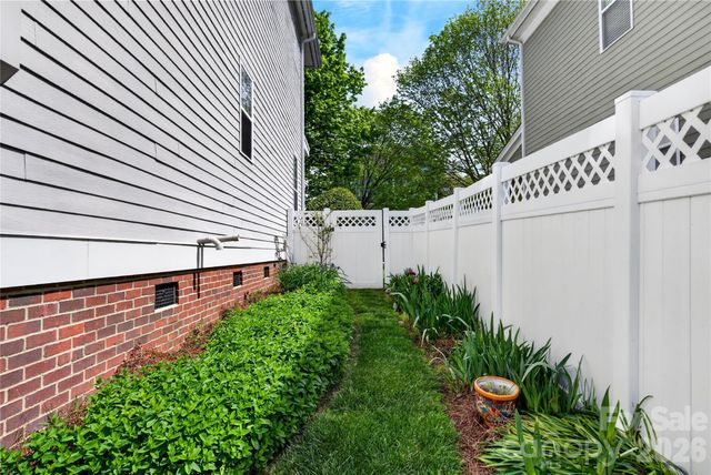 15817 Trenton Place Road, Huntersville, NC 28078