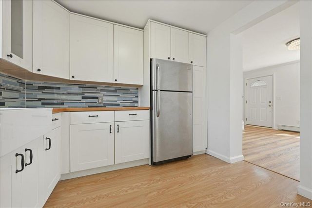 310 west Drive, Copiague, NY 11726