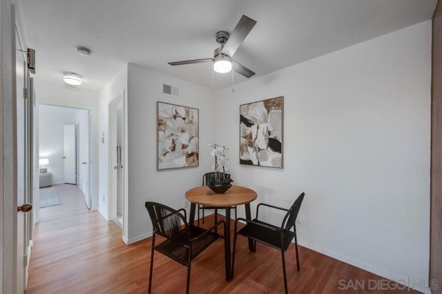 9209 Village Glen Dr 243, San Diego, CA 92123