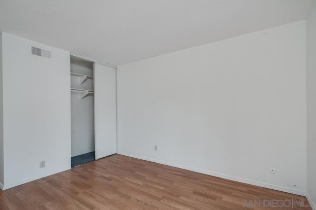9209 Village Glen Dr 243, San Diego, CA 92123