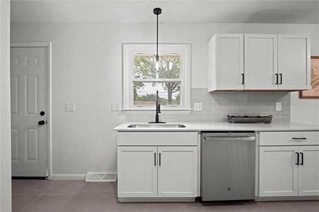 2217 N 83rd Street, Kansas City, KS 66109