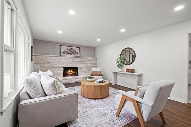 2217 N 83rd Street, Kansas City, KS 66109