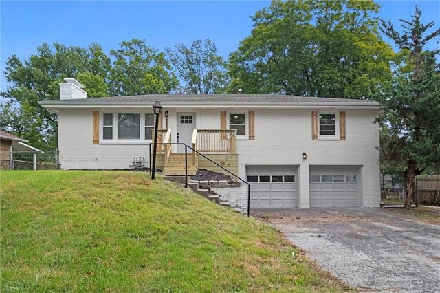 2217 N 83rd Street, Kansas City, KS 66109