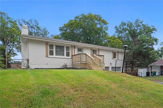 2217 N 83rd Street, Kansas City, KS 66109