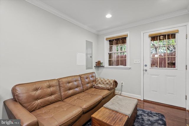 2105 E LAMLEY ST, Baltimore, MD 21231
