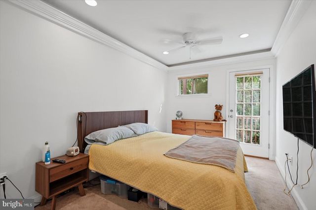 2105 E LAMLEY ST, Baltimore, MD 21231
